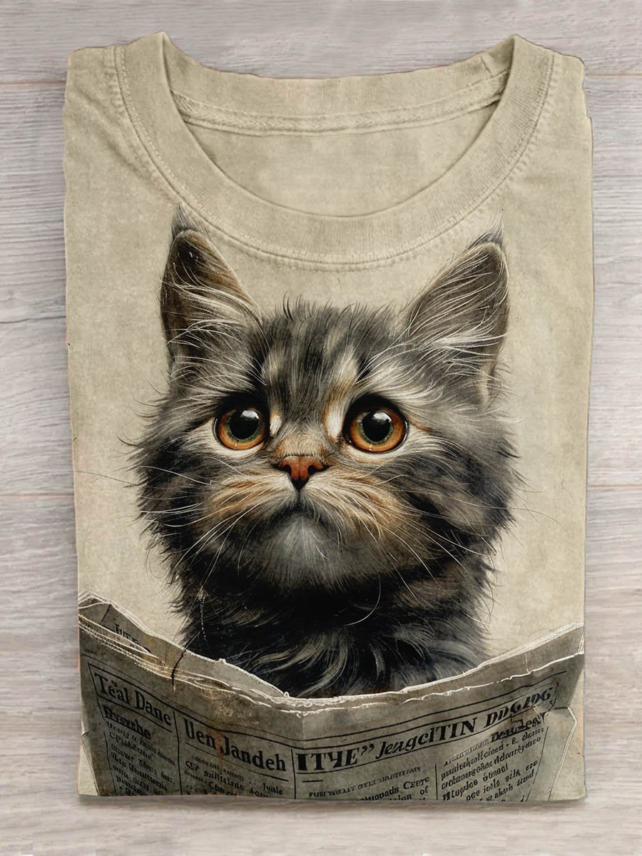 Funny Cat Reading Newspaper Pattern Art Design Unisex Tee