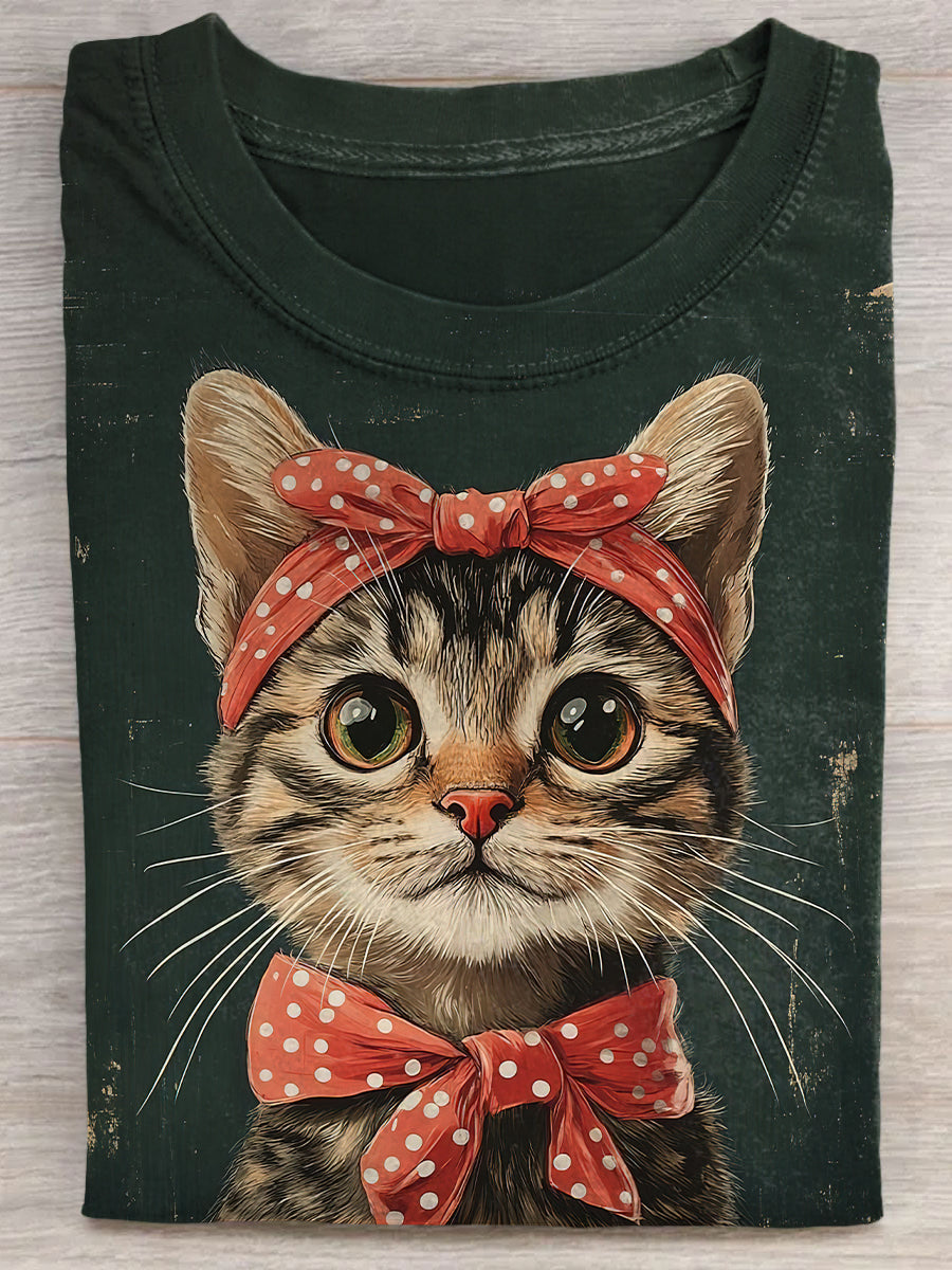Retro Cat Wearing Scarf Unisex Tee